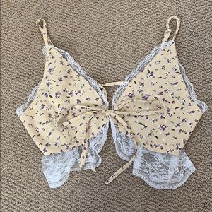 SOLD!!! cute flowy top